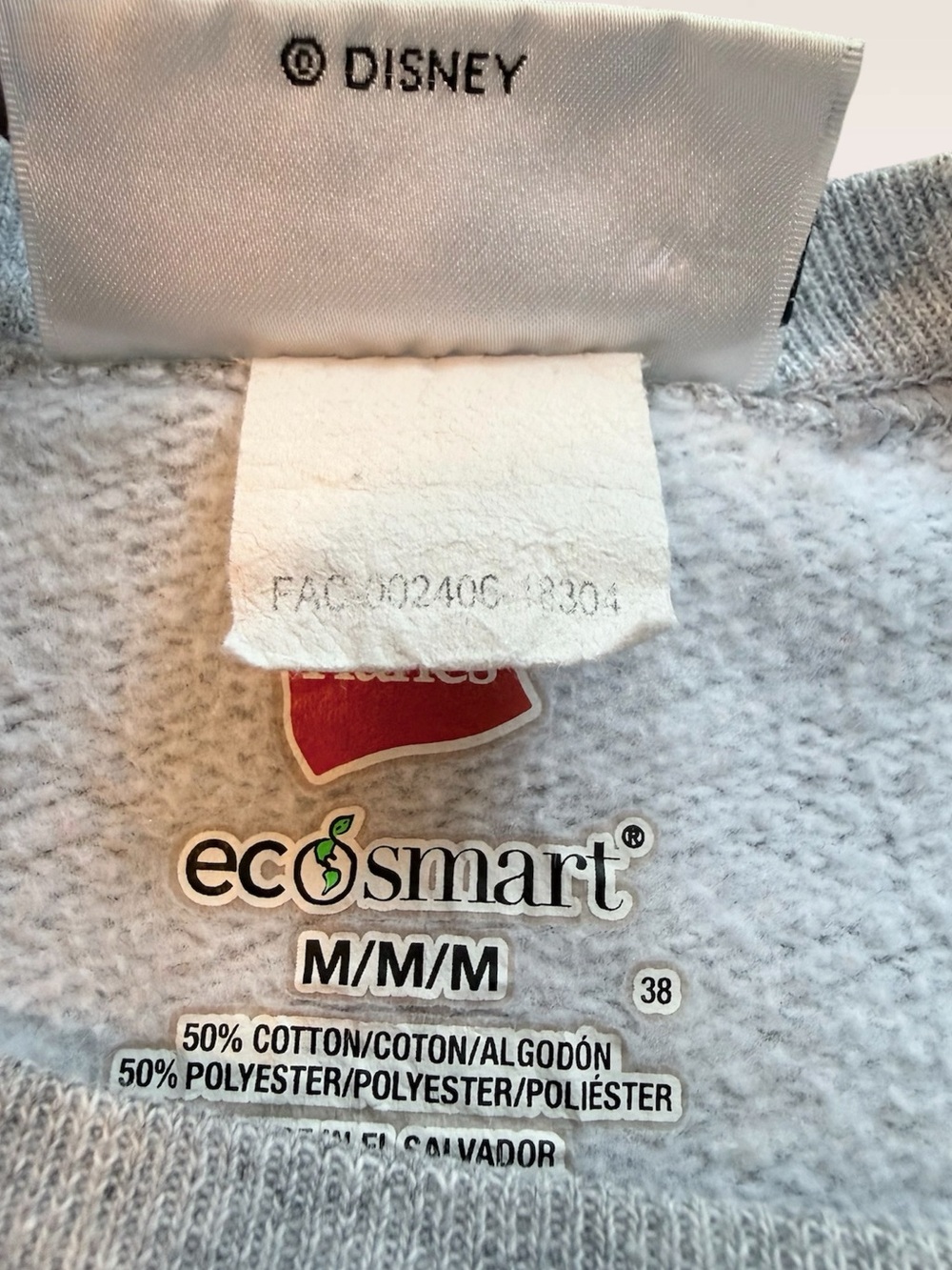 Disneyland Resort Crewneck Sweatshirt Medium Gray Long Sleeve Mickey Mouse Y2K - Picture 8 of 9